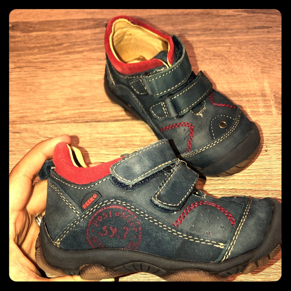 Beeko boy shoes